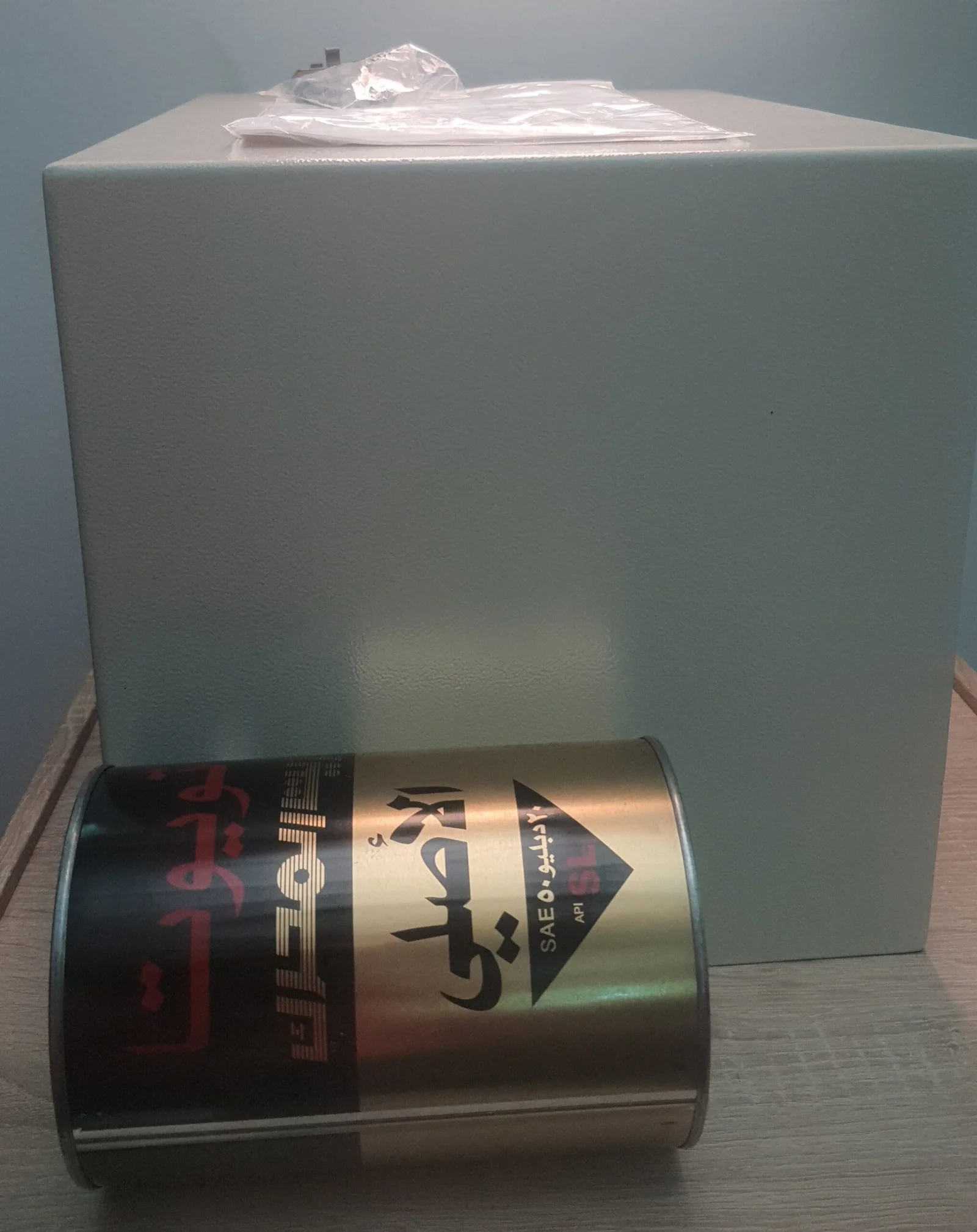 خزنة نقود حديدية – الأمان الكامل لأموالك ومستنداتك الهامة