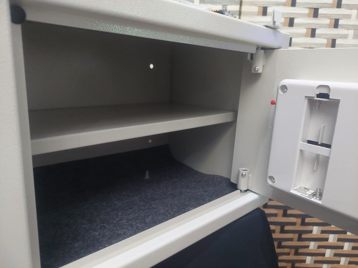 خزنة نقود حديدية – حماية متينة بأفضل الأسعار وخدمة توصيل مجانية