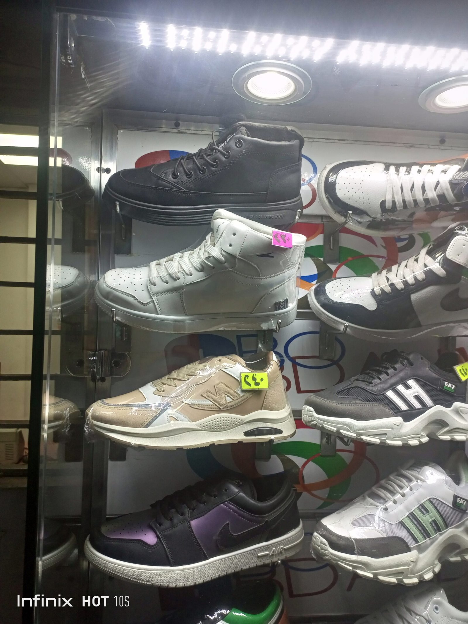 احذيه رجالي متنوعه و ممتازه جدا و عصريه