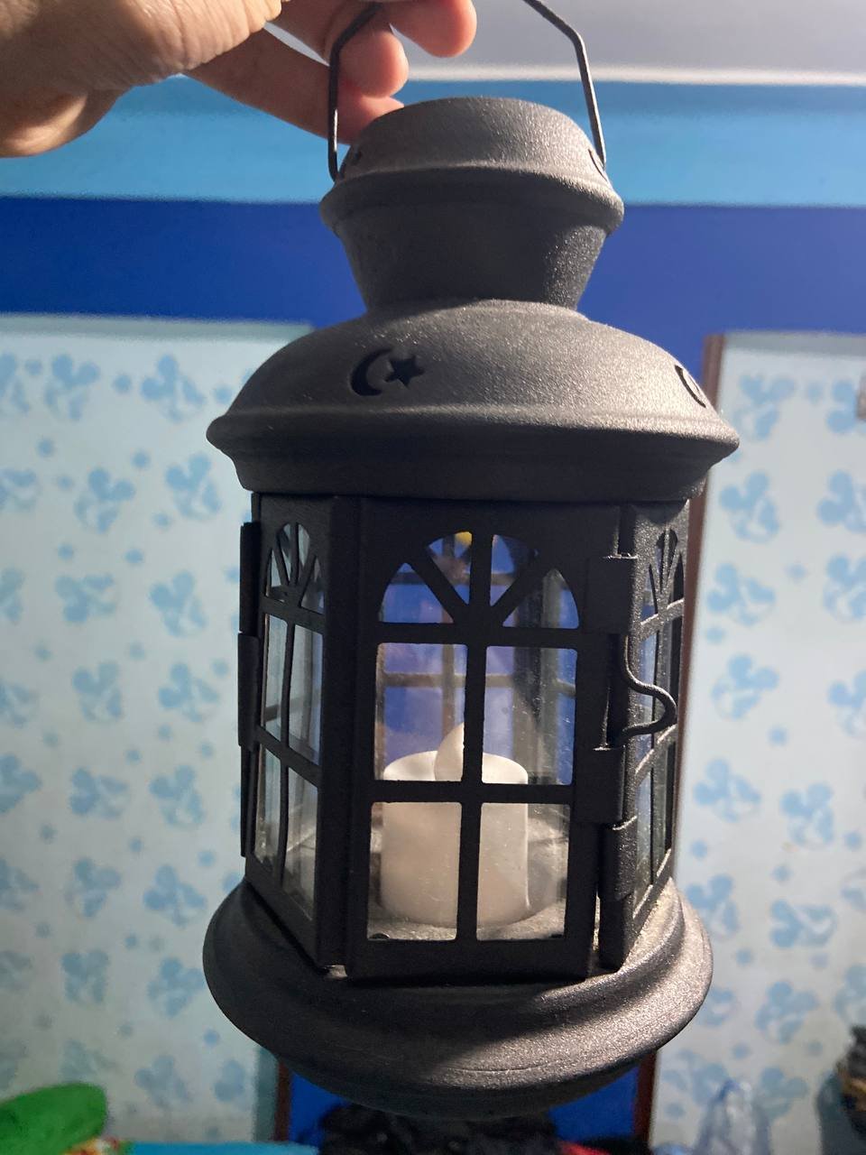 مصباح علي شكل فانوس رمضاني