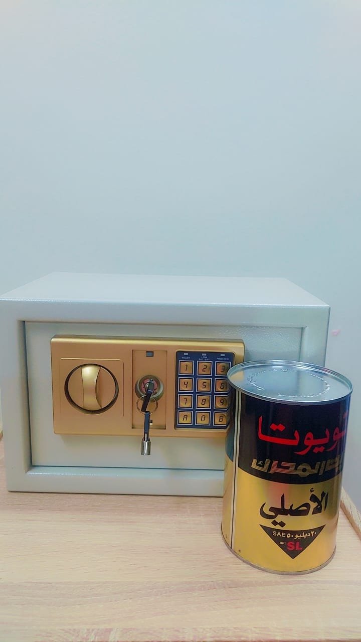 خزنة نقود وسط – حماية مثالية لأموالك ومستنداتك الهامة