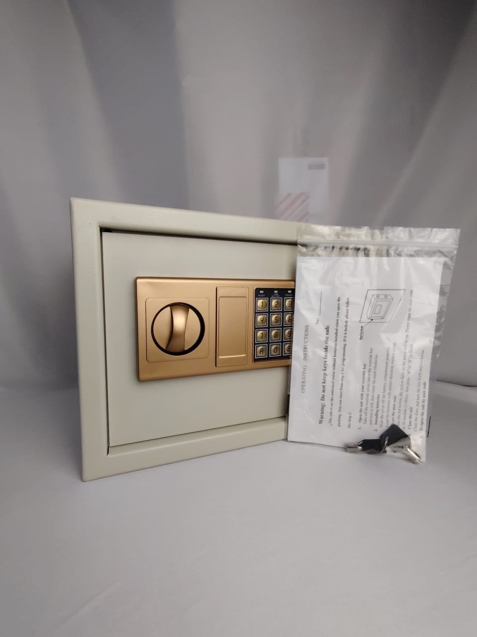 خزنة نقود – التوصيل مجانا والدفع عند الاستلام بجدة