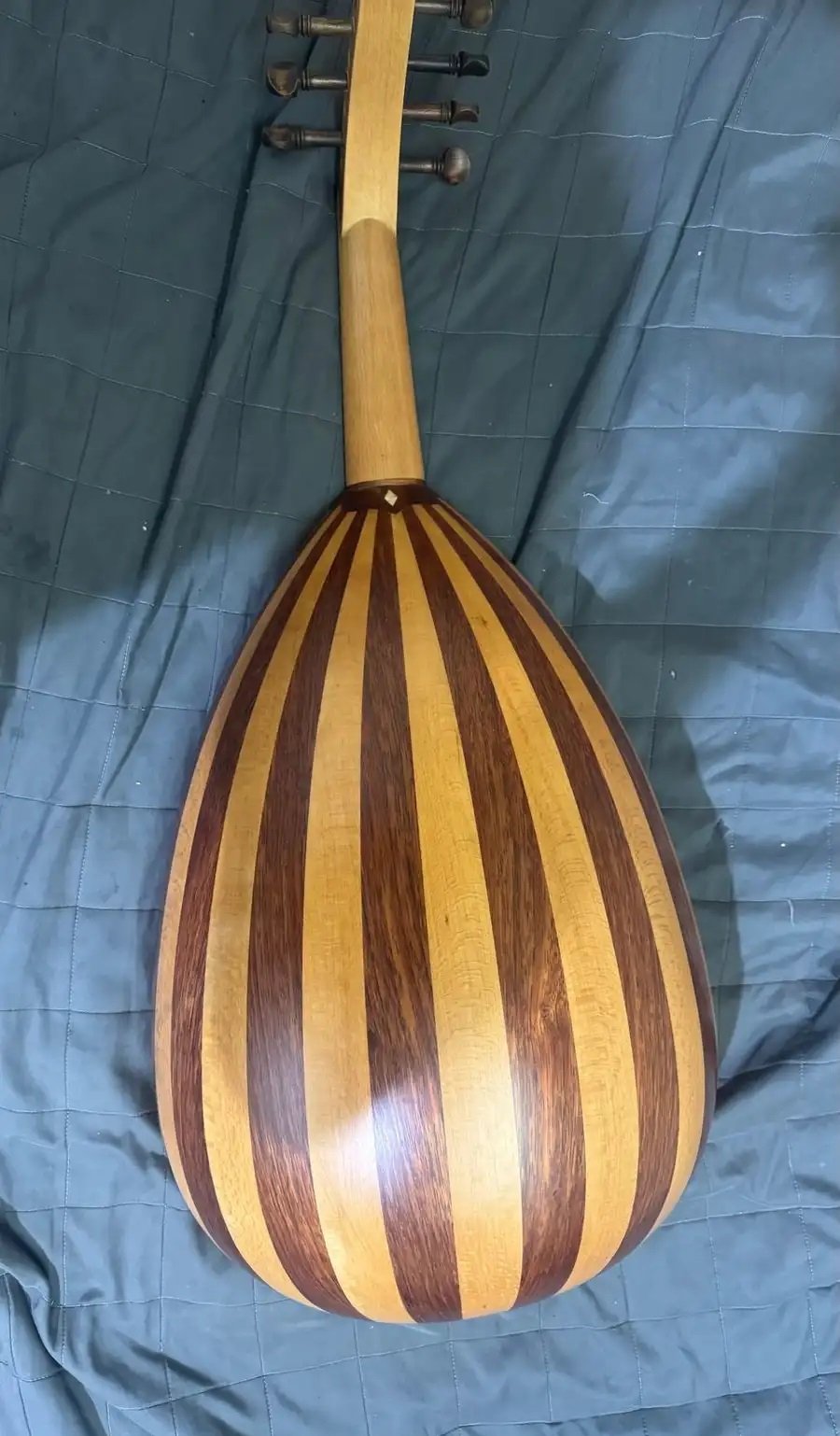 آلة عود صناعة زرياب موديل شامي