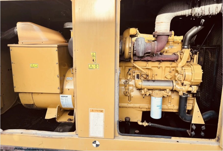 مولد كهرباء كتربلر كاتم الصوت 400 kva