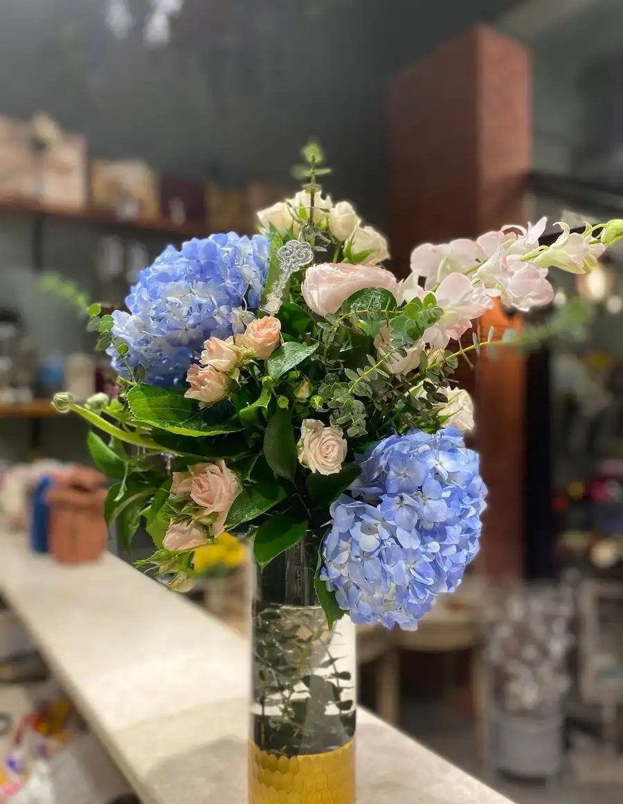 منسق ورد أبحث عن وظيفة