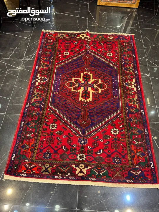 سجادة إيرانية فاخرة مصنوعة يدويًا
