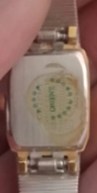 ساعة نسائية اورينت يابانيه اصليه من النوادر بحاله ممتازه