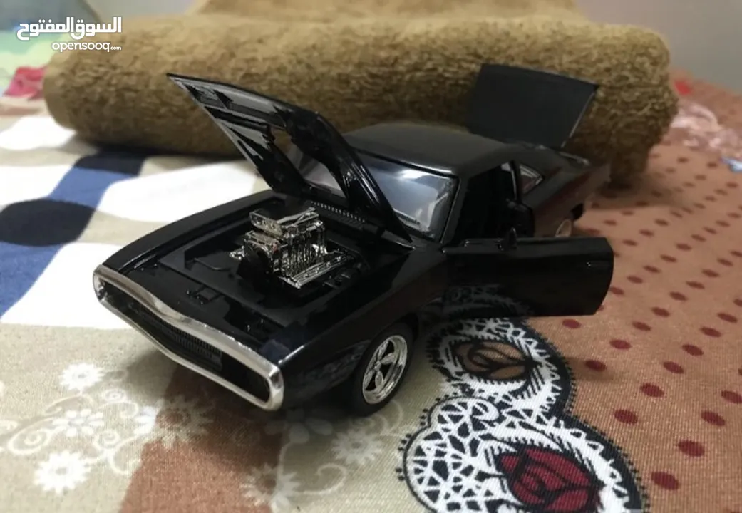 سيارة دودج طبق الاصل للبيع