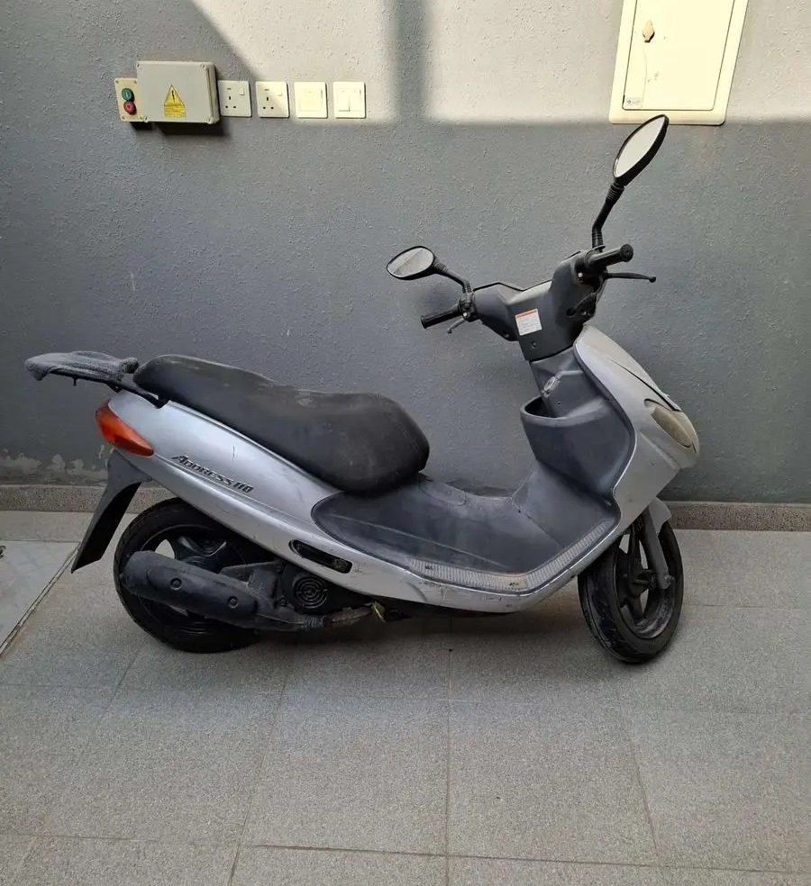 دراجة نارية سوزوكي ادرس 110