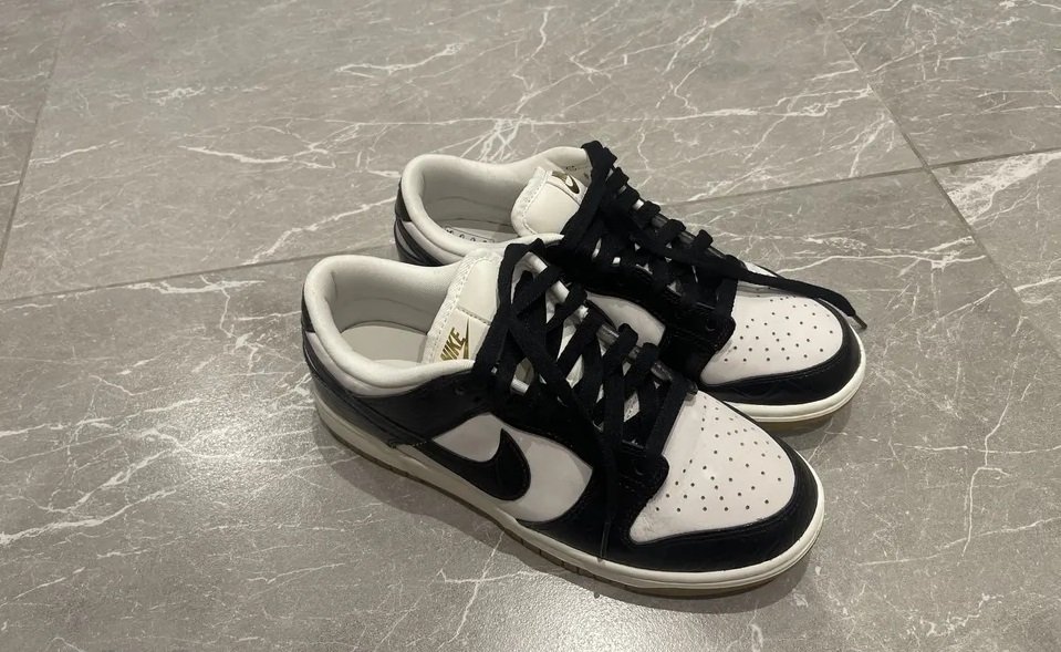 Nike Dunk Low Sneakers Size 38.5