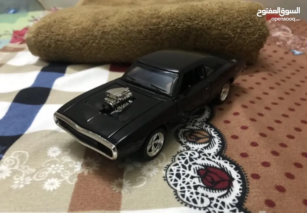 سيارة دودج طبق الاصل للبيع