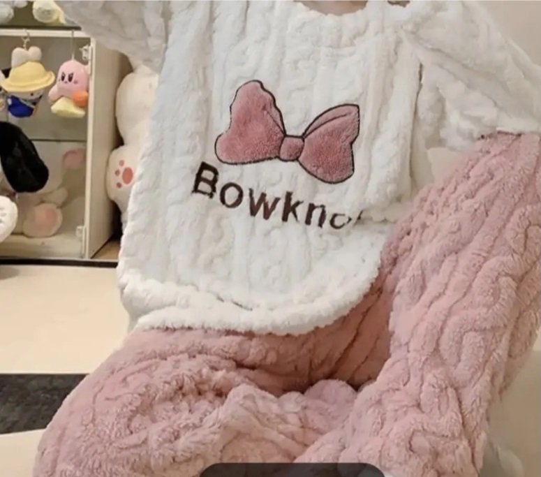 بجامة نسائية