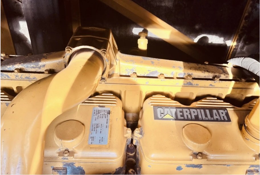 مولد كهرباء كتربلر كاتم الصوت 400 kva