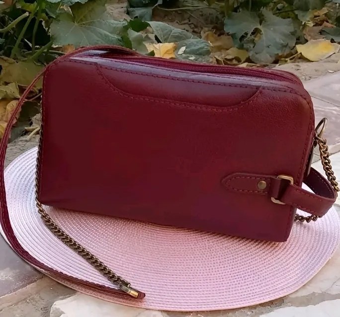 حقيبة يد نسائية من الجلد الطبيعي الفاخر – صناعة يدوية