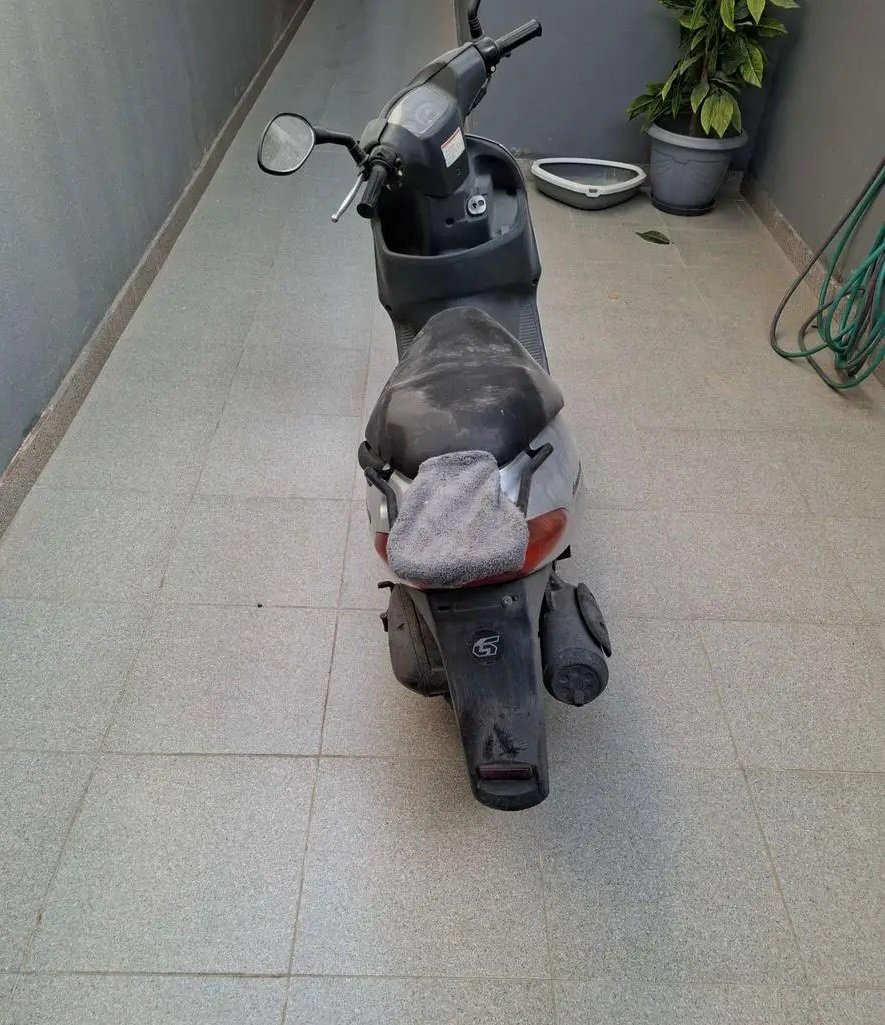 دراجة نارية سوزوكي ادرس 110