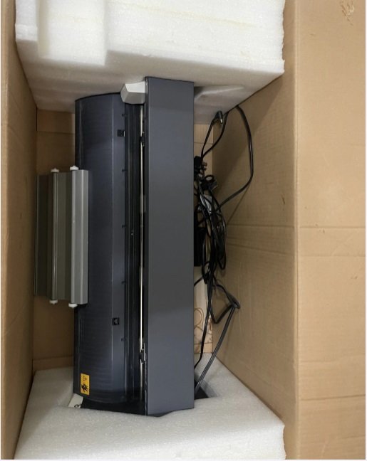 ماكينة قص الاستيكرات Roland GS-24