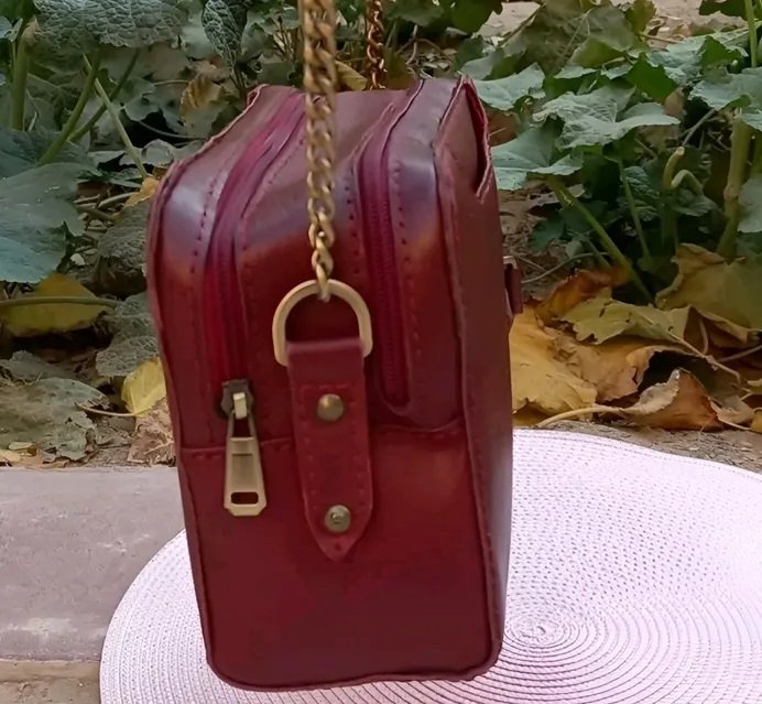 حقيبة يد نسائية من الجلد الطبيعي الفاخر – صناعة يدوية