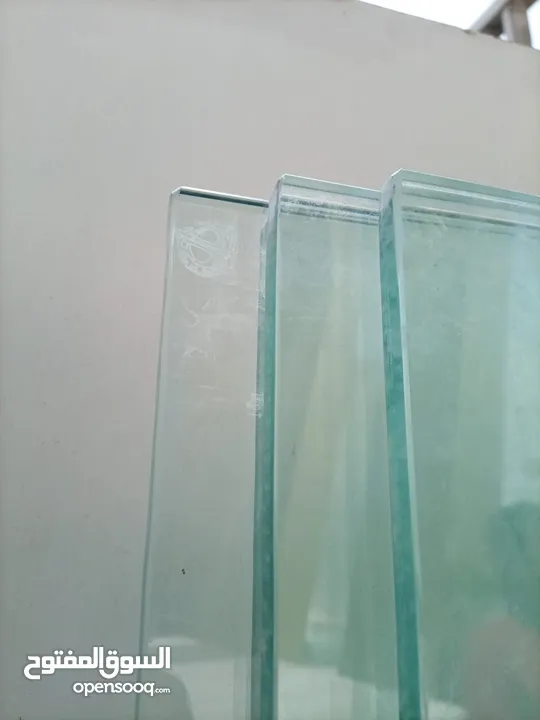 Tempera glass & mirrors