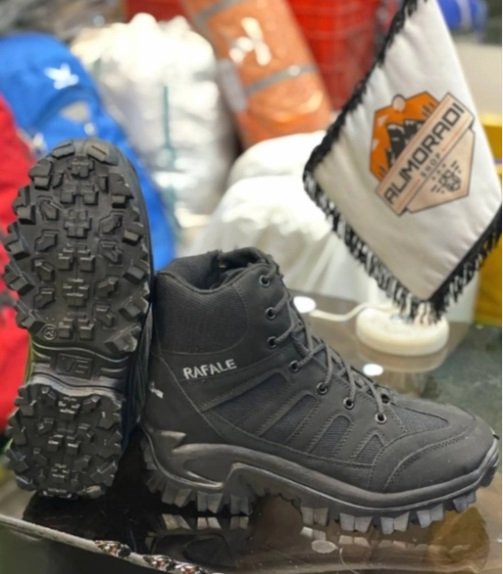 بوتين رافايل الأصلي – رفيق موثوق لك في مغامراتك!