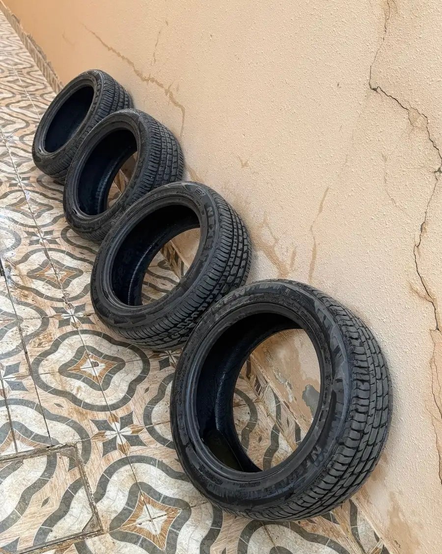 للبيع كفرات مقاس 18 جديده