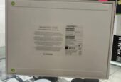 Laptop Apple MacBook Pro M3 chip 8‐core CPU, 8GB Ram, 1TB SSD, 10‐core GPU, 14.2-inch display