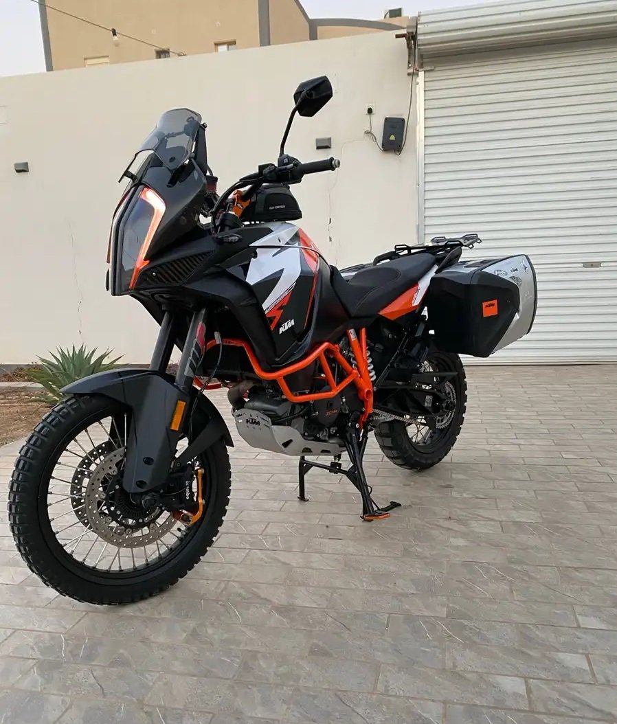 KTM 1290R 2020 ادفنتشر