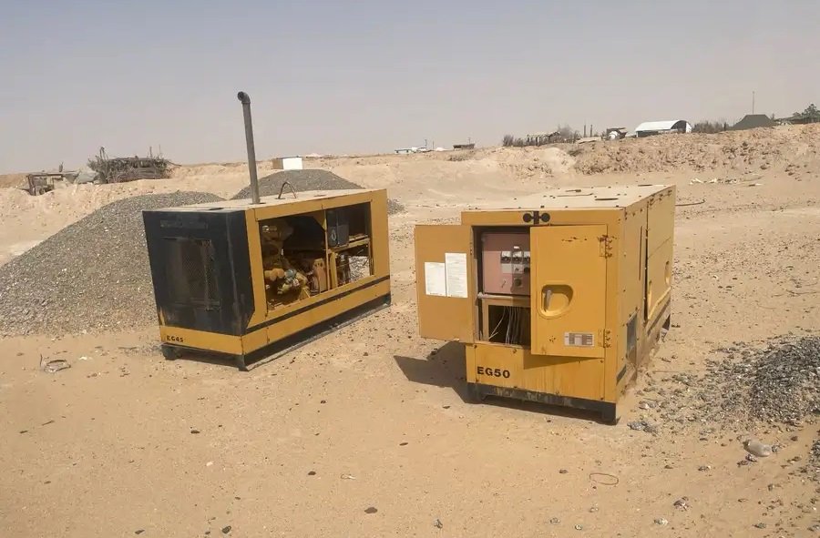 2 ماكينة كهرباء 38 كيلو كوماتسو