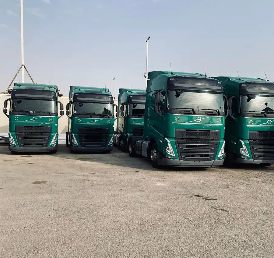 شاحنات فولفو 2022 عدد 13