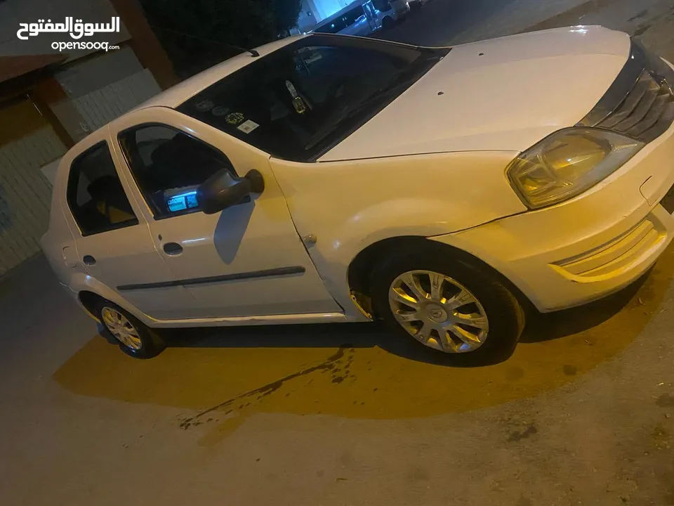 Renault Logan ( Automatic)