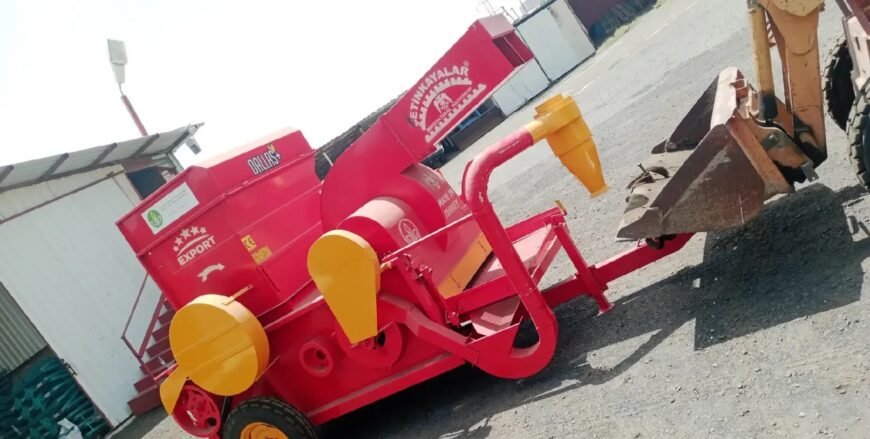 جرارات زراعيه مع ملحقات للبيع