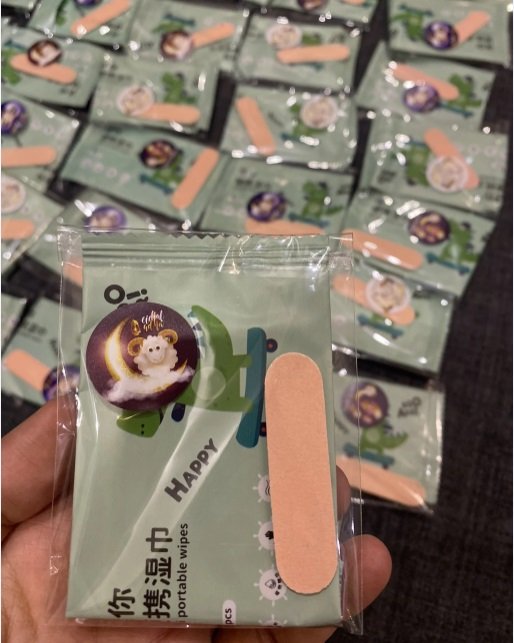 توزيعات اطفال