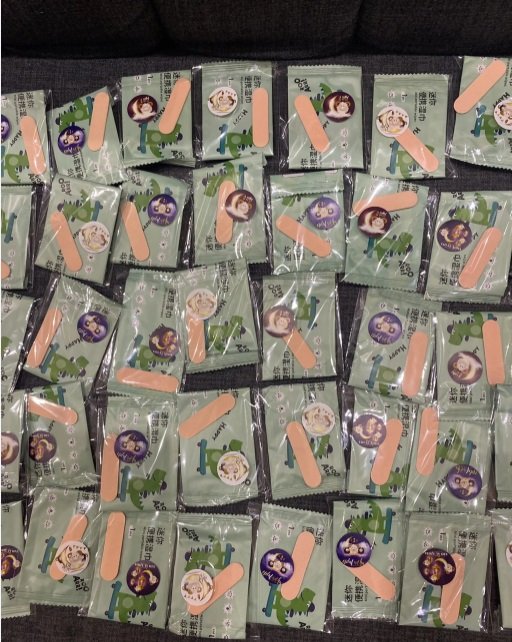 توزيعات اطفال