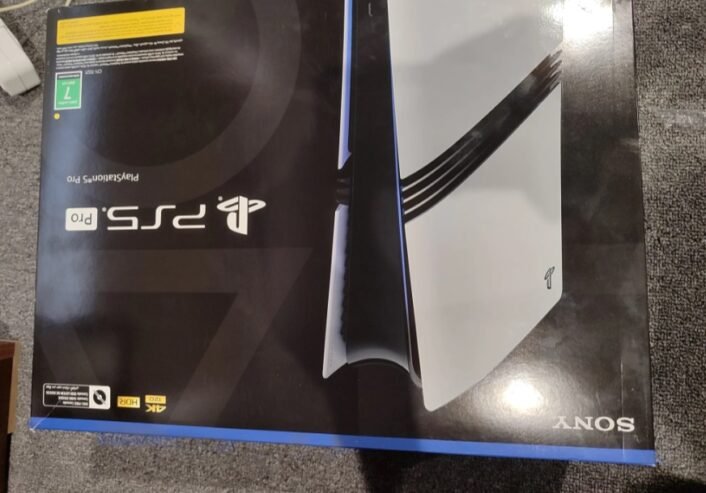 PLAYSTATİON 5 PRO