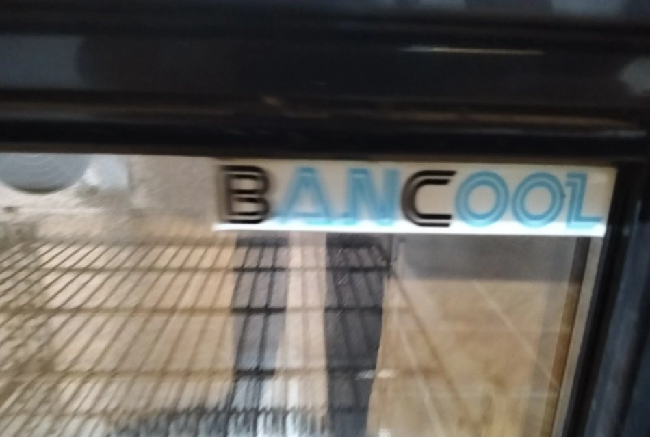 بيع غرف تبريد وتجميد وثلاجات عرض