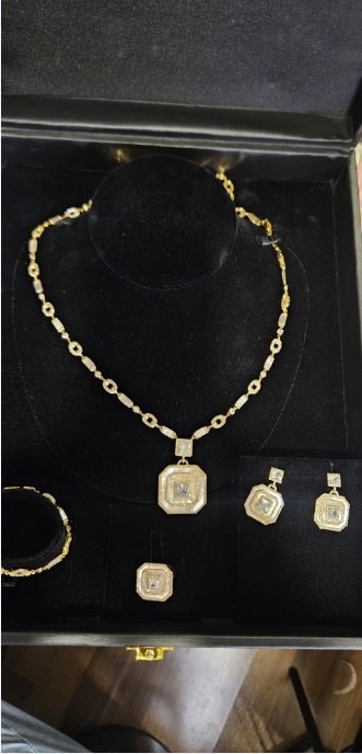 طقم مجوهرات زيركون