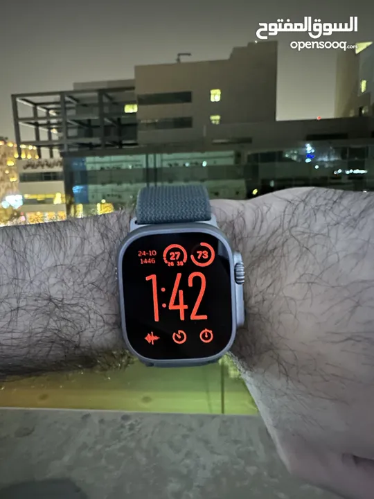 ساعة أبل ألترا جديدة اللون الأخضر الراقي