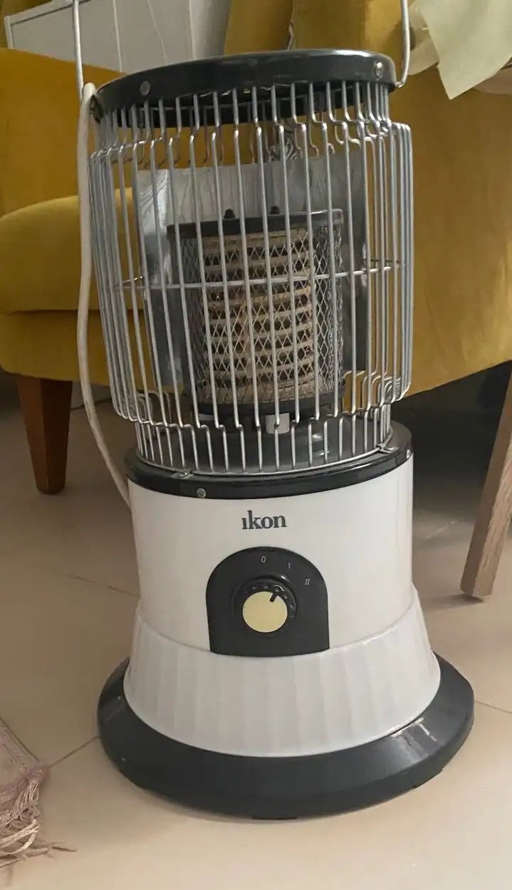 ادوات كهربائية وسرير اطفال