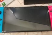 6 Month USED Nintendo Switch + 2 Games [GREAT CONDITION]