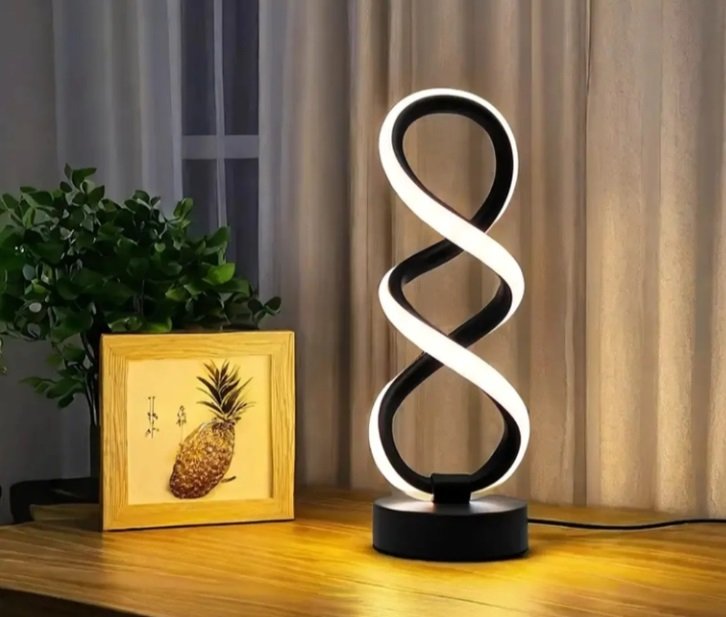 مصباح طاولة ليد عصري بمفتاح تحكم اشكال مختلفه