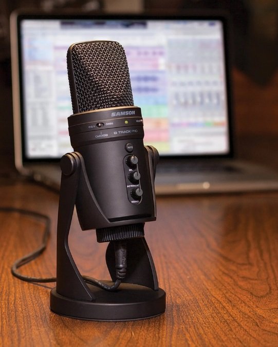 مايك يو إس بي عالي الحساسية مع ستاند وفلتر