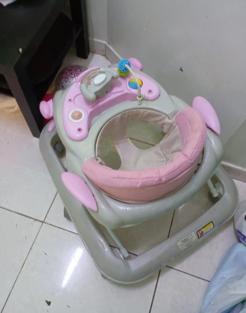 عجلة ومشايه للاطفال