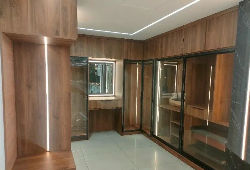 فنى مطابخ المنيوم