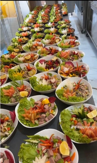 مطعم ارقى المطاعم ابو عريش استعداد تام للحفلات والمناسبات والبوافي المفتوحه