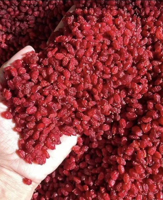 زرشك بُفَكي من خراسان – طبيعي 100٪، بلون رائع وطعم لذيذ!