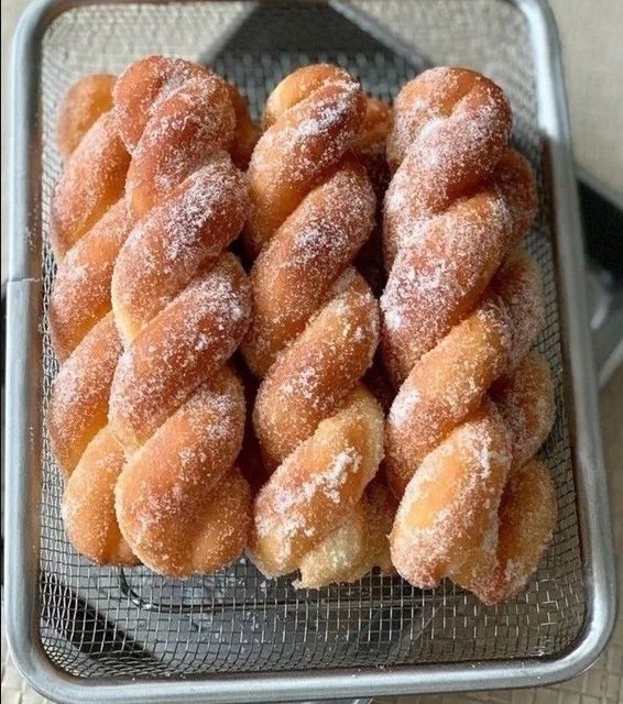 دونات كوريا بنكهة القرفة والسكر