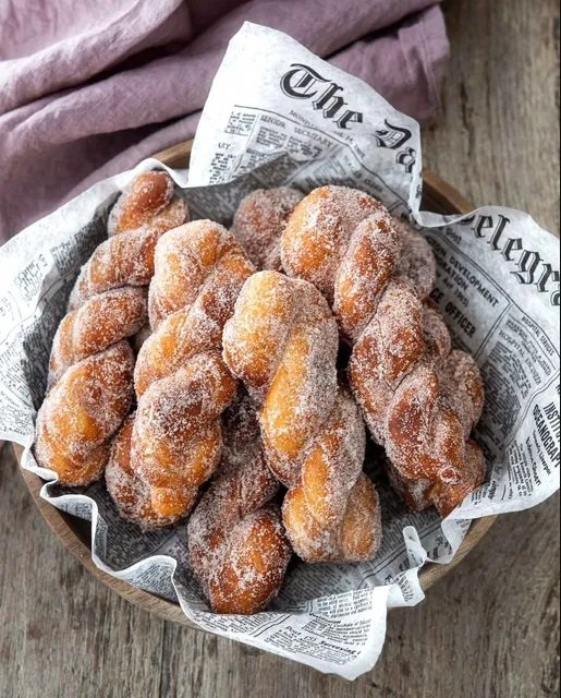 دونات كوريا بنكهة القرفة والسكر