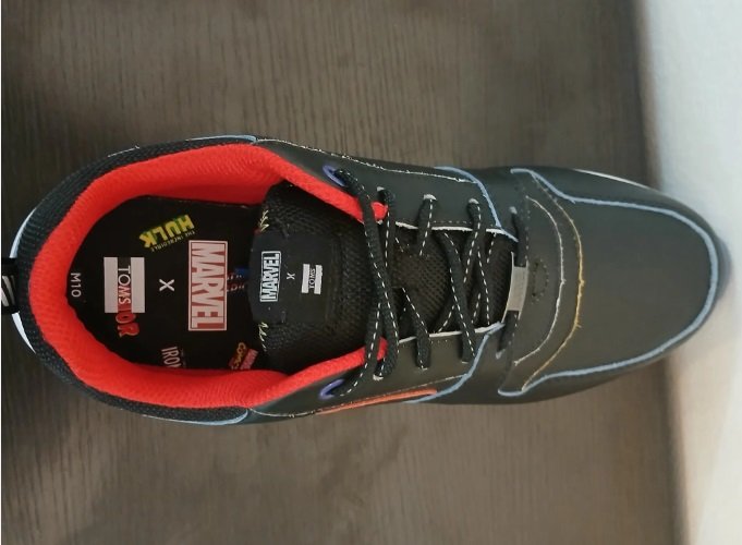 جزمة تومس اصليه تعاون مع مارفل TOMS x MARVEL