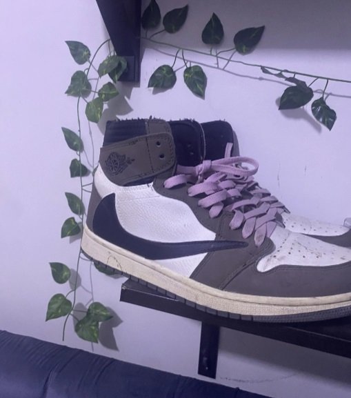 حذاء جوردن ترافيس سكوت air jordan travis scott