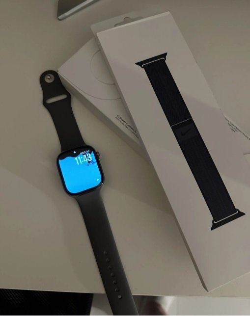 ساعة أبل الإصدار العاشر Titanium GPS + Cellular مقاس 46mm ، استخدام شهر واحد فقط، اخت الجديدة