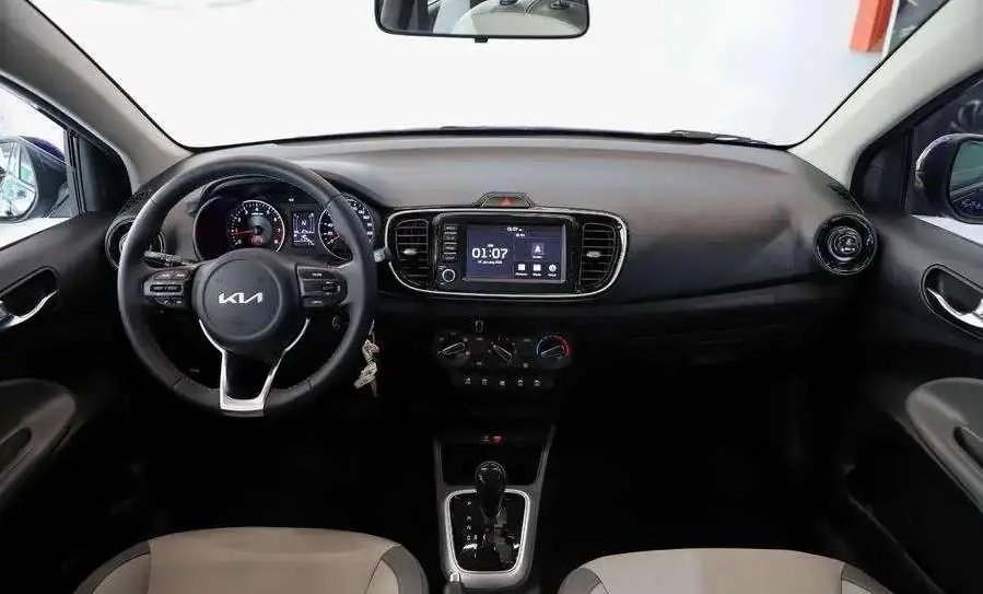 كيا بيجاس استاندر موديل 2025 بسعر 46700 بالضريبه